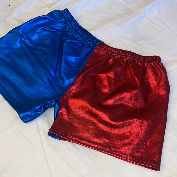 Harley Quinn costume shorts - Picture 3 of 8